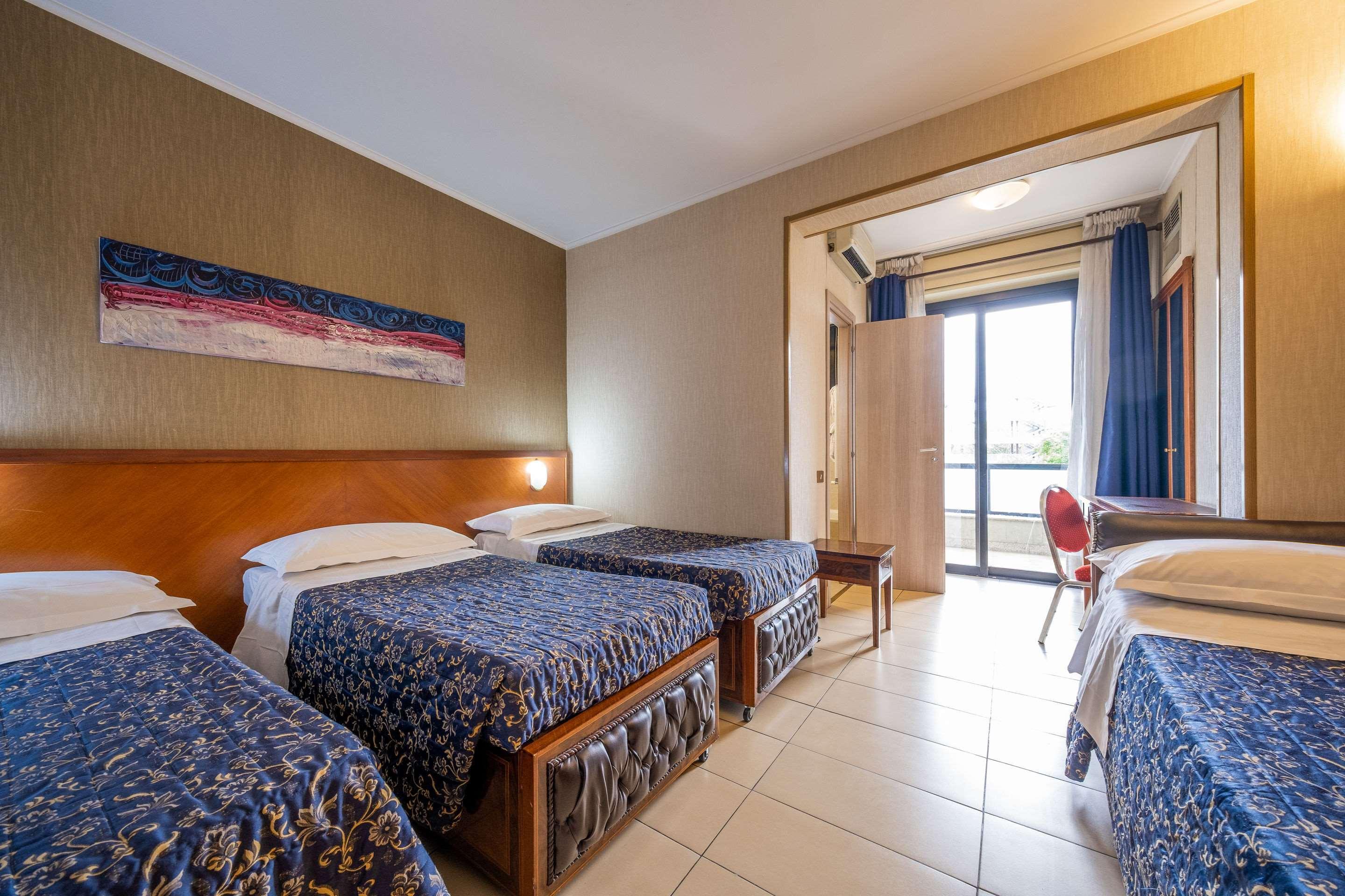 Quality Hotel Rouge Et Noir Rome Exterior photo