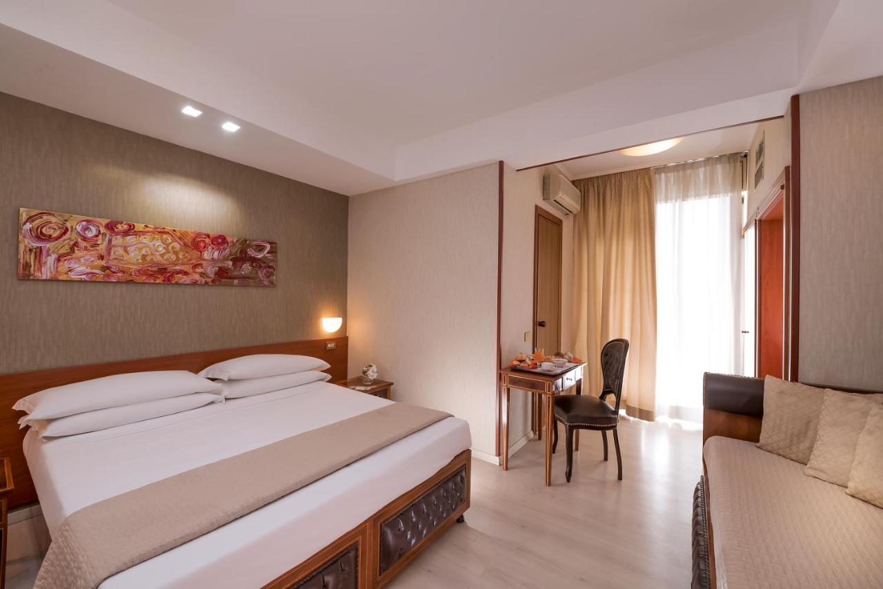 Quality Hotel Rouge Et Noir Rome Exterior photo